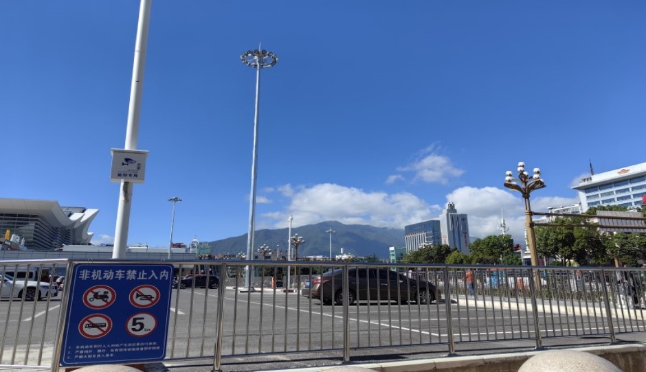多部门联合部署开展安全生产“打非治违”工作，重点打击煤矿隐瞒工作面等突出问题